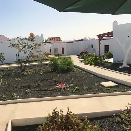 Castillo Sun بيت للعطل كاليتا ذي فوستي